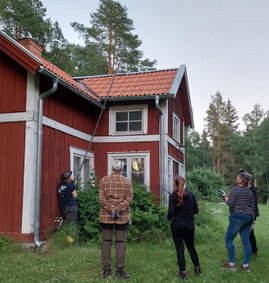 Kurs i att fånga fladdermöss (kräver tillstånd). Foto: Johanna Kammonen